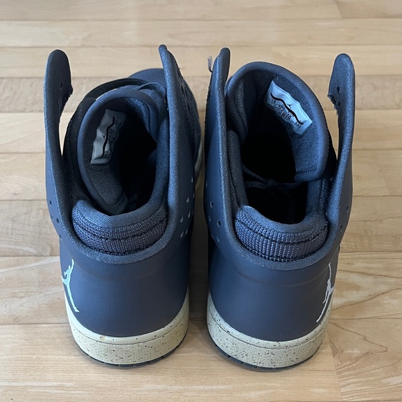 Jordan flight 4 Men's Dark Gray High-Top Sneakers - Picture 5 of 6